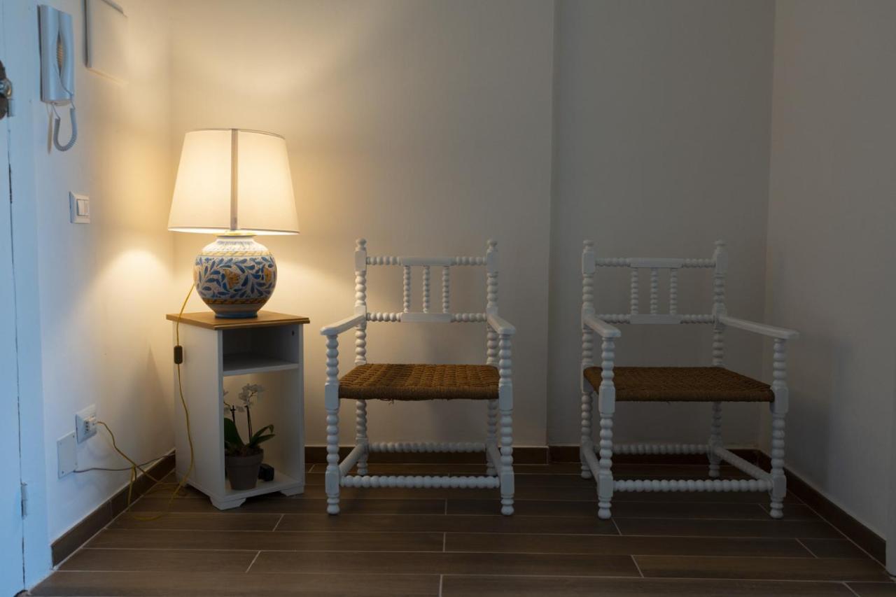 Palazzo Manzoni Apartments Bari Eksteriør bilde