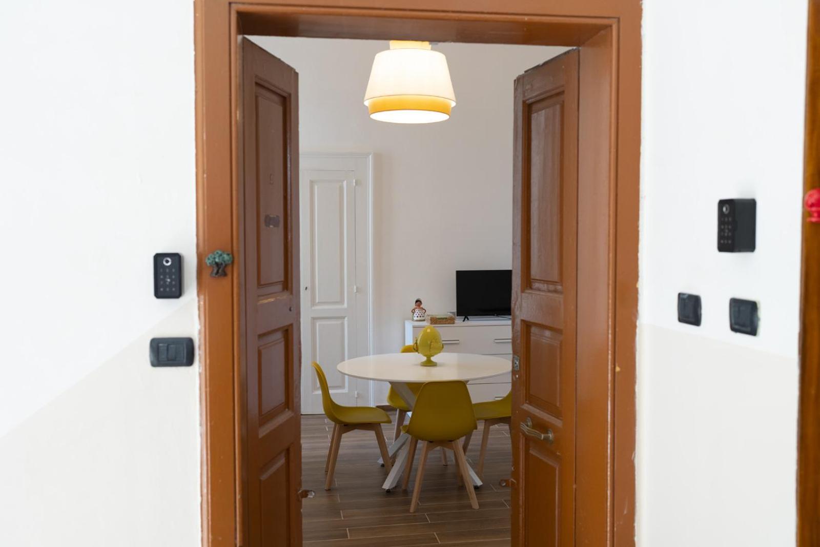 Palazzo Manzoni Apartments Bari Rom bilde
